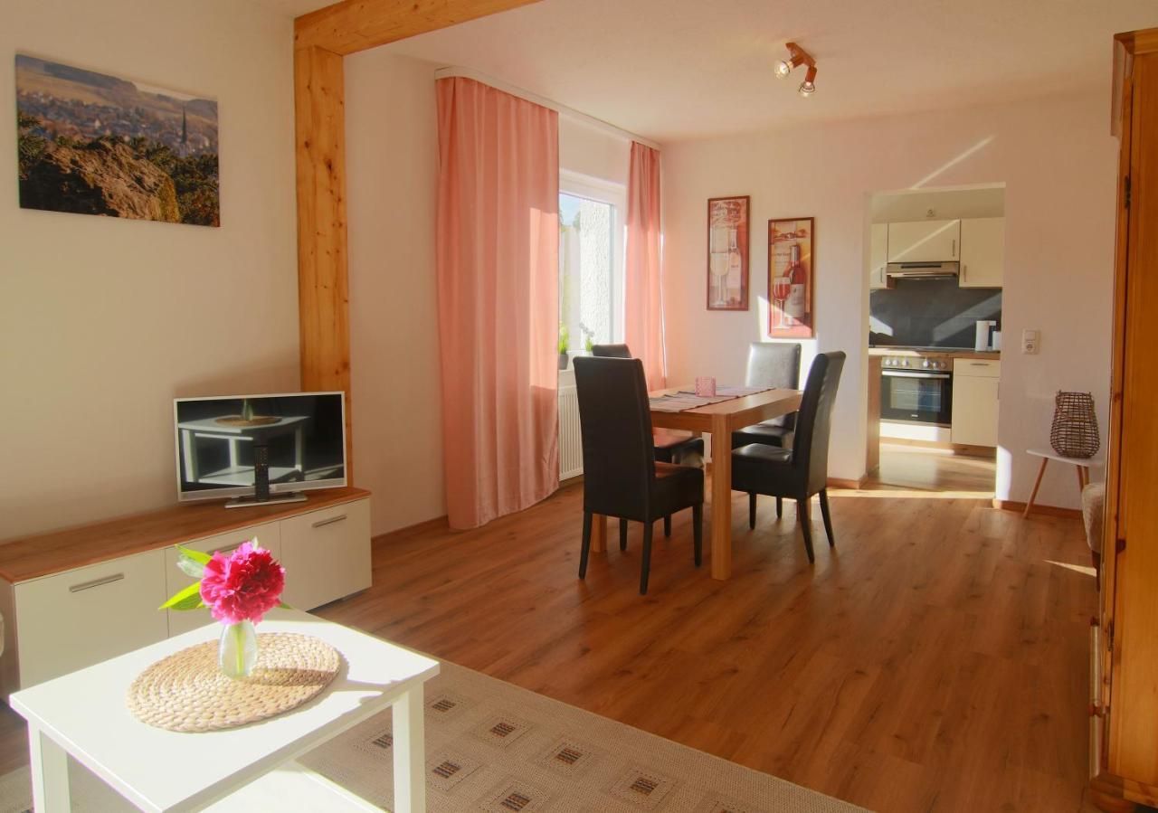 Gaestehaus Elisabeth Poppenhausen Exteriör bild